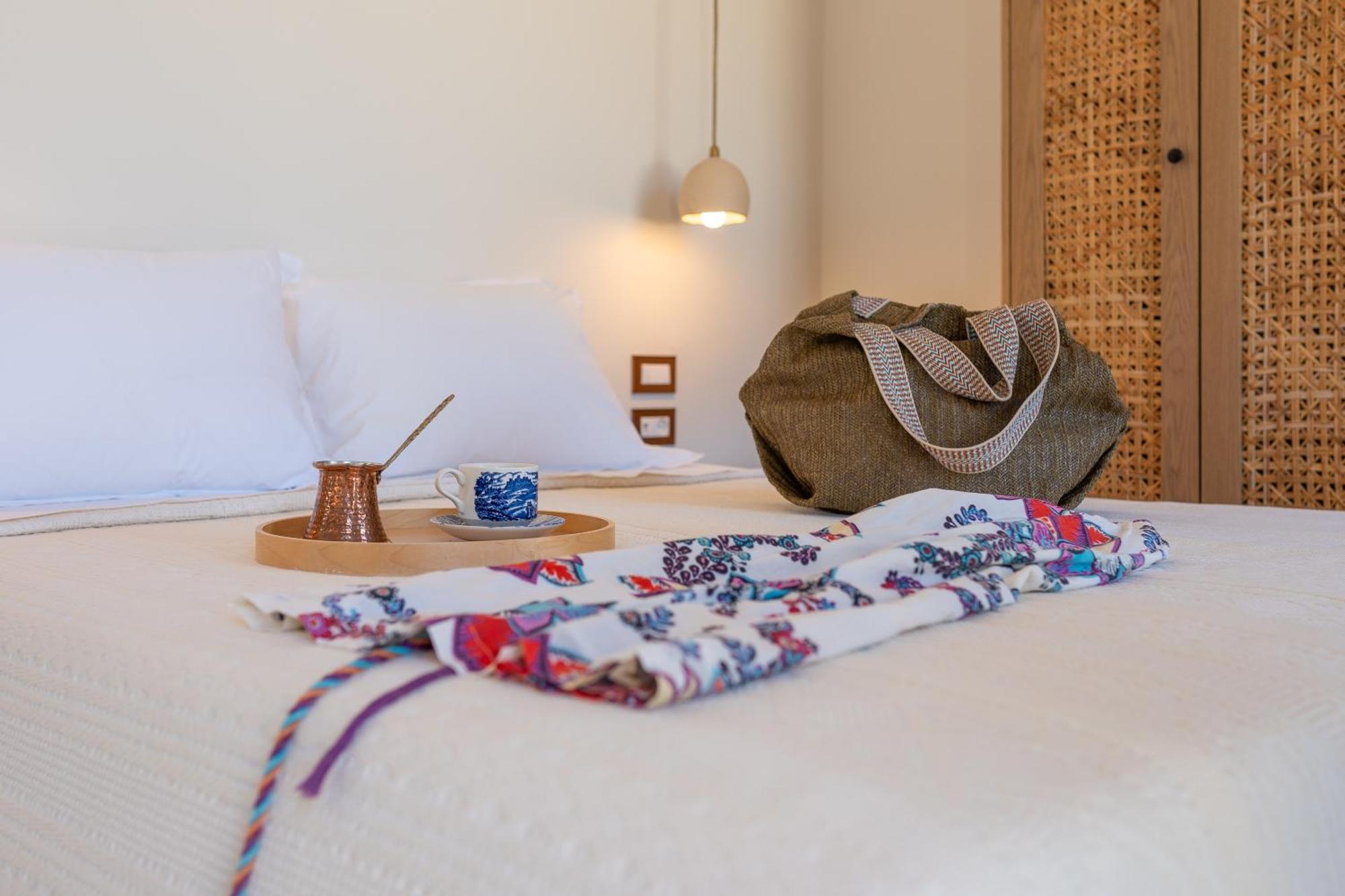 Nisomar Suites Symi Exterior foto