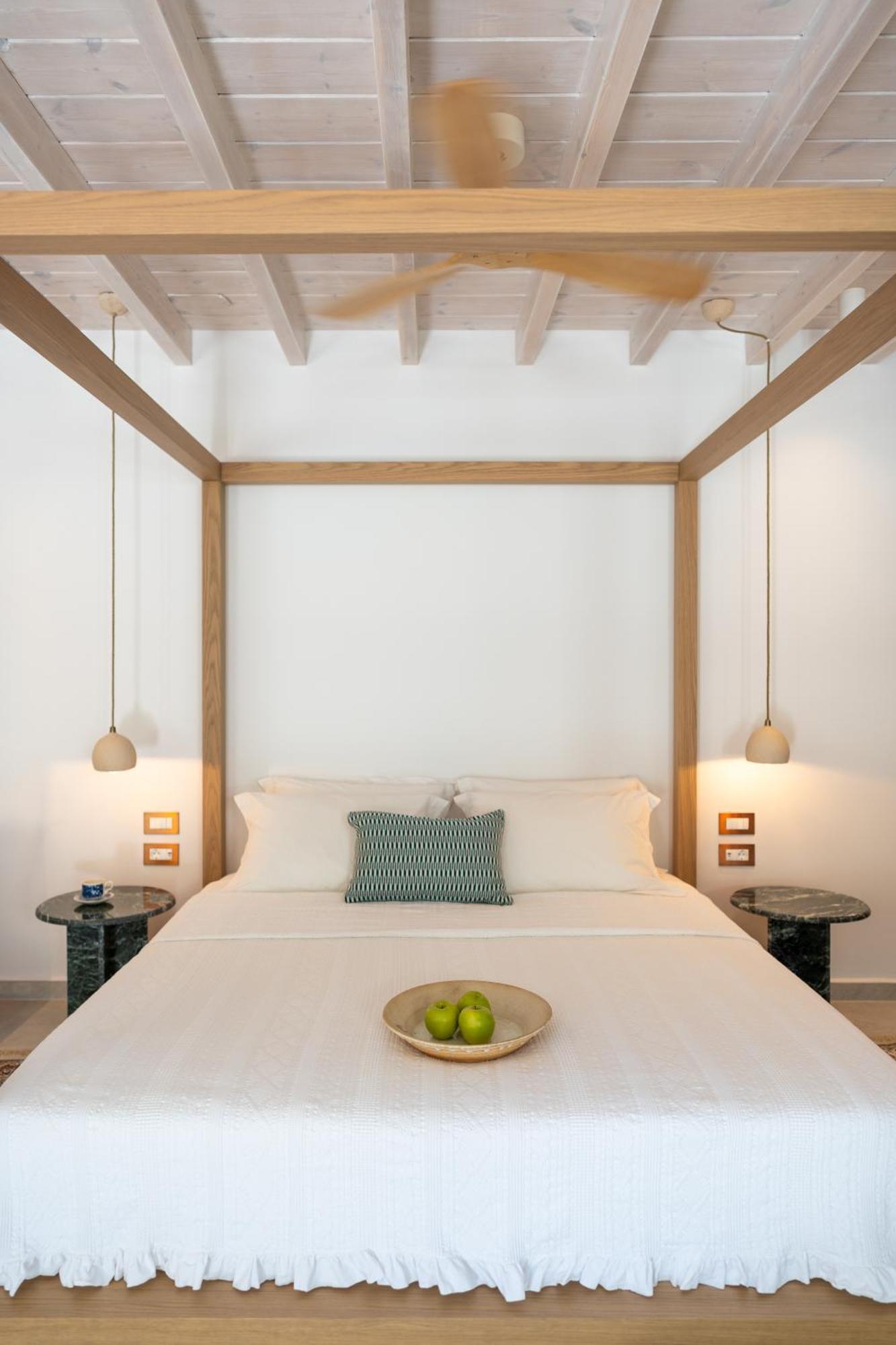 Nisomar Suites Symi Exterior foto