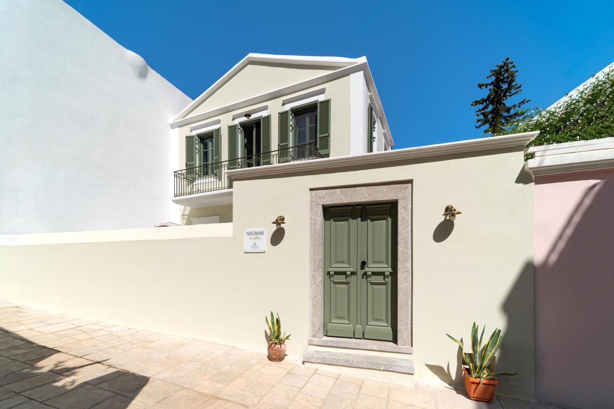 Nisomar Suites Symi Exterior foto